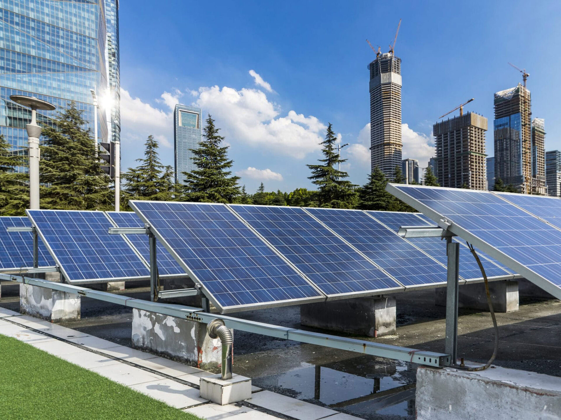 Commercial Solar Panel Installation Redditch 